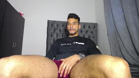 Snapshot of daniel_sherlock chatting on January 2025 11:21:02 AM Daniel Sherlock online show from January 2025 11:21:02 AM