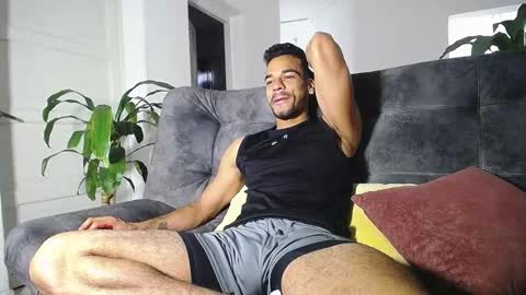 Snapshot of daniel_sherlock chatting on February 2025 01:51:02 PM Daniel Sherlock online show from February 2025 01:51:02 PM