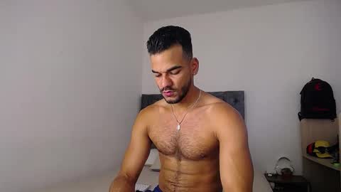 Snapshot of daniel_sherlock chatting on November 2025 02:19:01 PM Daniel Sherlock online show from November 2025 02:19:01 PM