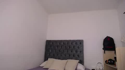 Snapshot of daniel_sherlock chatting on December 2025 01:53:01 PM Daniel Sherlock online show from December 2025 01:53:01 PM