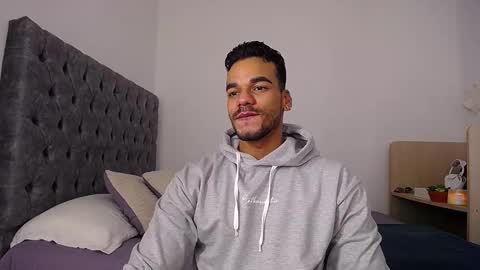 Snapshot of daniel_sherlock chatting on February 2026 12:34:01 PM Daniel Sherlock online show from February 2026 12:34:01 PM