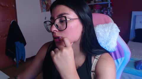 Snapshot of daniela_cute22 chatting on September 2025 04:32:01 PM DANIELA online show from September 2025 04:32:01 PM
