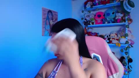 Snapshot of daniela_cute22 chatting on January 2026 02:32:01 PM DANIELA online show from January 2026 02:32:01 PM