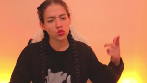 daniela_rivasthl online show from March 2026 05:46:01 AM