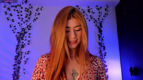 Snapshot of daniela_saenz1 chatting on January 2025 02:42:02 AM Dani Saenz online show from January 2025 02:42:02 AM