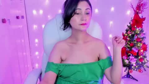 Daniela online show from December 2024 10:05:02 AM