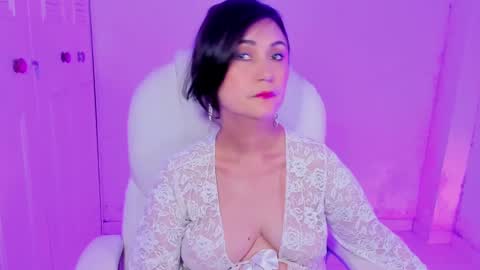 Daniela online show from January 2025 07:48:02 AM