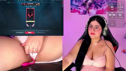 Dani online show from November 2025 01:44:02 PM