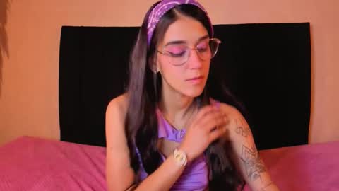 Snapshot of danielamonroe chatting on December 2025 09:00:01 PM danielamonroe online show from December 2025 09:00:01 PM