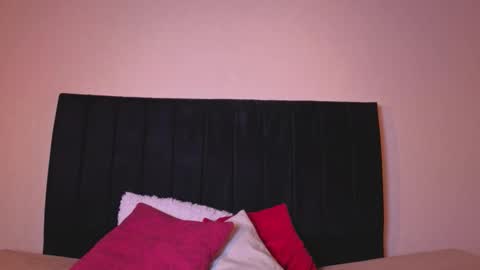 Snapshot of danielamonroe chatting on January 2026 12:56:01 AM danielamonroe online show from January 2026 12:56:01 AM