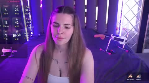 danielareign online show from May 2026 12:34:02 PM