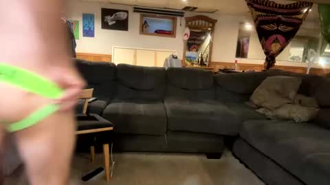 Daniel online show from September 2025 08:14:01 PM