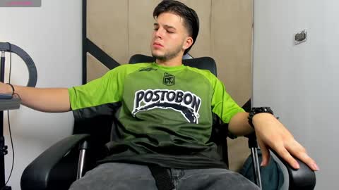 DANIEL online show from January 2025 03:33:01 AM