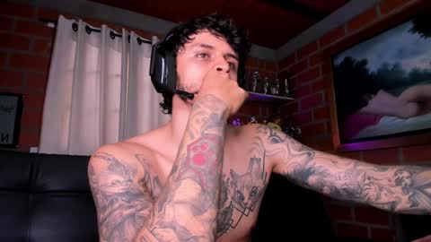 Daniele Bunny online show from January 2025 06:32:01 PM