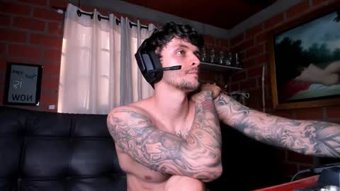 Daniele Bunny online show from February 2025 08:41:02 PM