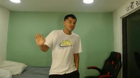 danielitopapii online show from February 2026 11:24:01 AM