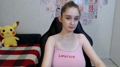 Daniella Martin online show from November 2025 06:57:02 AM