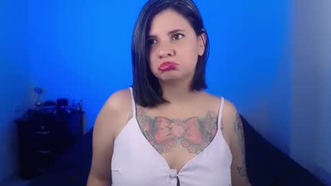 daniellerain online show from December 2024 02:39:01 AM