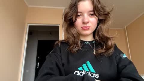 Snapshot of daniellevaulet chatting on November 2025 07:20:01 AM Mia online show from November 2025 07:20:01 AM