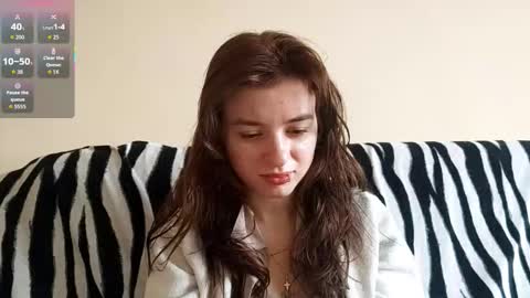 Snapshot of daniellevaulet chatting on December 2025 06:54:02 AM Mia online show from December 2025 06:54:02 AM