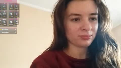 Snapshot of daniellevaulet chatting on December 2025 06:55:01 AM Mia online show from December 2025 06:55:01 AM