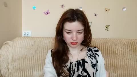 Mia online show from May 2026 07:02:02 AM