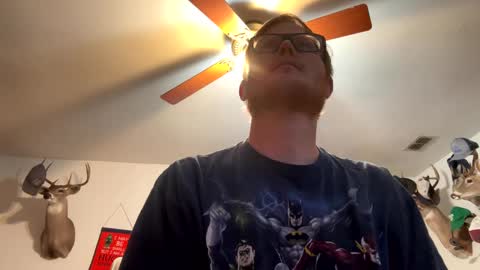 Daniel    y. online show from February 2025 10:19:02 PM