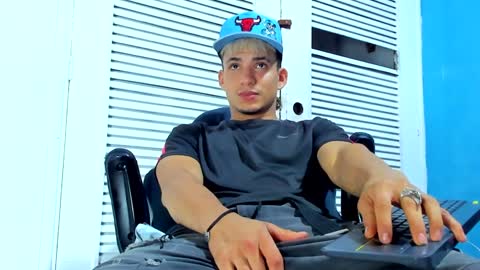 Snapshot of danii_scot chatting on January 2025 04:12:01 AM Dani online show from January 2025 04:12:01 AM