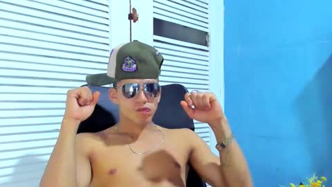 Snapshot of danii_scot chatting on February 2025 07:15:01 AM Dani online show from February 2025 07:15:01 AM