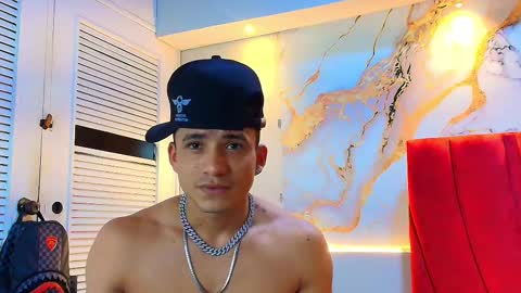 Snapshot of danii_scot chatting on October 2025 03:48:02 AM Dani online show from October 2025 03:48:02 AM