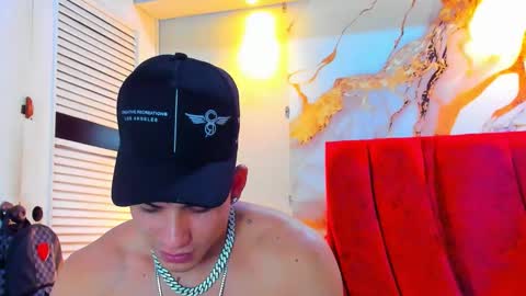 Snapshot of danii_scot chatting on October 2025 04:59:02 AM Dani online show from October 2025 04:59:02 AM