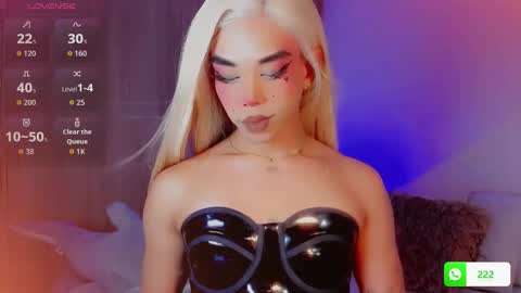 DANNI LEE online show from January 2026 08:12:01 PM