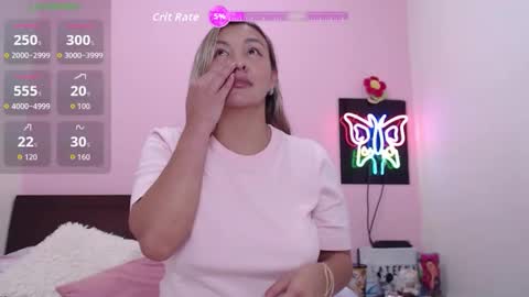 K A R O L online show from November 2025 04:34:02 AM