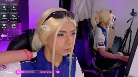 Danika Dahl online show from May 2026 06:44:02 AM