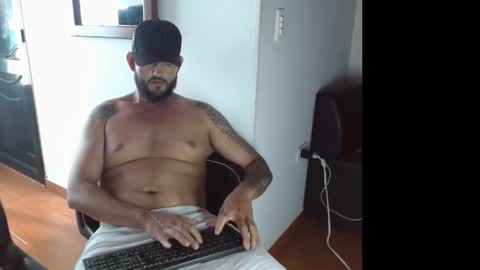 Snapshot of daniloh_xxx chatting on February 2026 07:30:02 PM daniloh_xxx online show from February 2026 07:30:02 PM