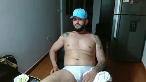 Snapshot of daniloh_xxx chatting on February 2026 02:51:01 AM daniloh_xxx online show from February 2026 02:51:01 AM