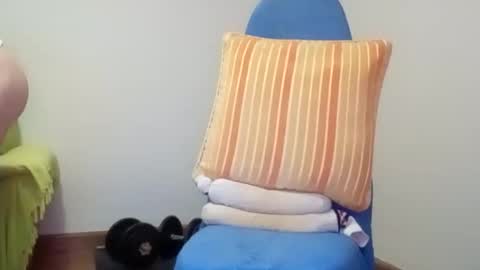 Snapshot of daniroca8 chatting on November 2025 11:18:01 PM daniroca8 online show from November 2025 11:18:01 PM