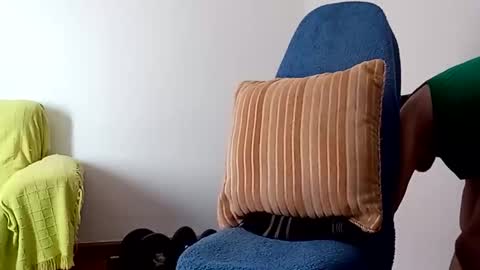 Snapshot of daniroca8 chatting on March 2026 04:00:01 PM daniroca8 online show from March 2026 04:00:01 PM