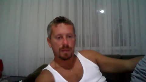 daniel online show from October 2025 10:41:01 PM