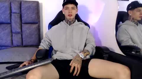 Snapshot of dann_brown chatting on June 2026 01:52:02 AM Dann Brown online show from June 2026 01:52:02 AM