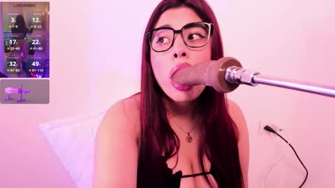 Snapshot of danna_adams1 chatting on February 2026 09:07:01 PM danna_adams1 online show from February 2026 09:07:01 PM