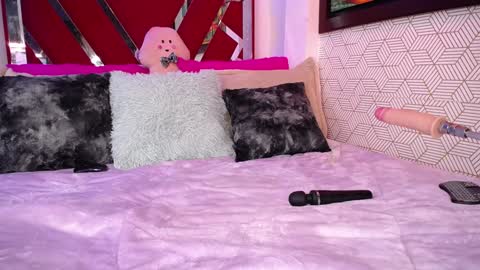 Snapshot of danna_ferri_ chatting on December 2024 08:12:02 PM DANNA online show from December 2024 08:12:02 PM