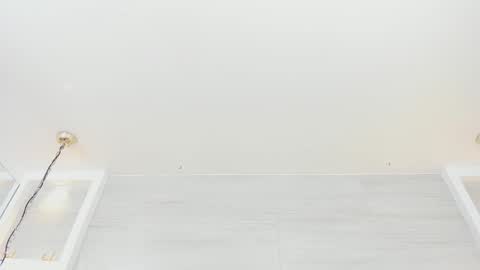 danna loyd online show from December 2025 03:33:01 AM