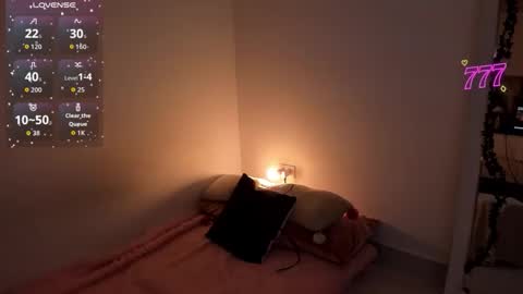 Danna Rhodes online show from May 2026 07:58:01 AM