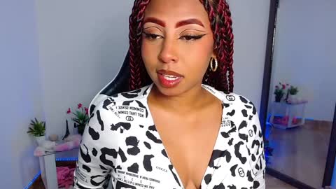 Snapshot of danna_schmidt23 chatting on December 2024 06:53:02 AM Danna online show from December 2024 06:53:02 AM