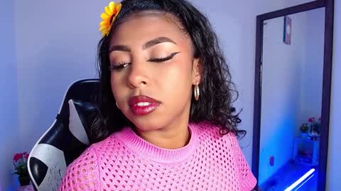 Snapshot of danna_schmidt23 chatting on February 2025 12:06:02 PM Danna online show from February 2025 12:06:02 PM