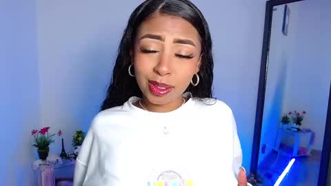 Snapshot of danna_schmidt23 chatting on February 2025 09:24:02 AM Danna online show from February 2025 09:24:02 AM