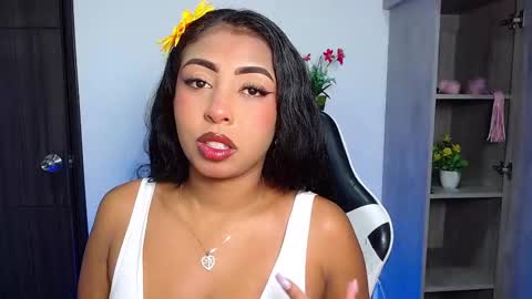 Snapshot of danna_schmidt23 chatting on October 2025 07:49:01 AM Danna online show from October 2025 07:49:01 AM