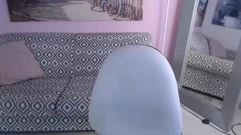 Snapshot of danna_wagner chatting on December 2025 12:42:02 PM danna_wagner online show from December 2025 12:42:02 PM