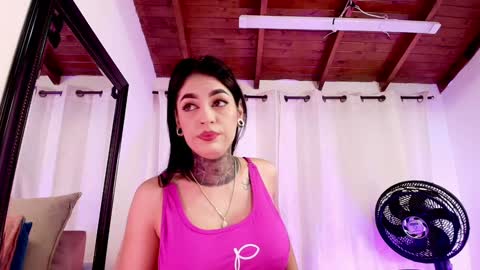 Danna Berlin  online show from March 2025 07:17:01 PM